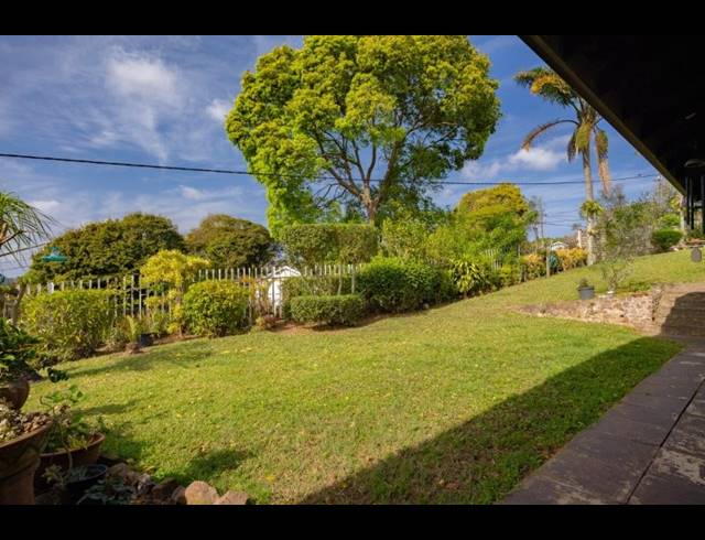 4 BEDROOM HOUSE FOR SALE IN COWIES HILL